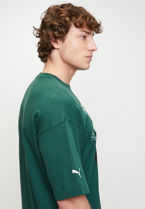 PUMA - F1 Graphic Tee Relaxed - Green Terrain