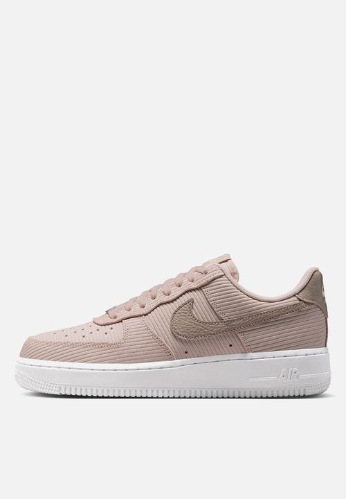 Nike - Air Force 1 '07