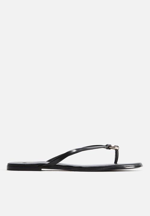 H&M - Ring-detail flip-flops - black