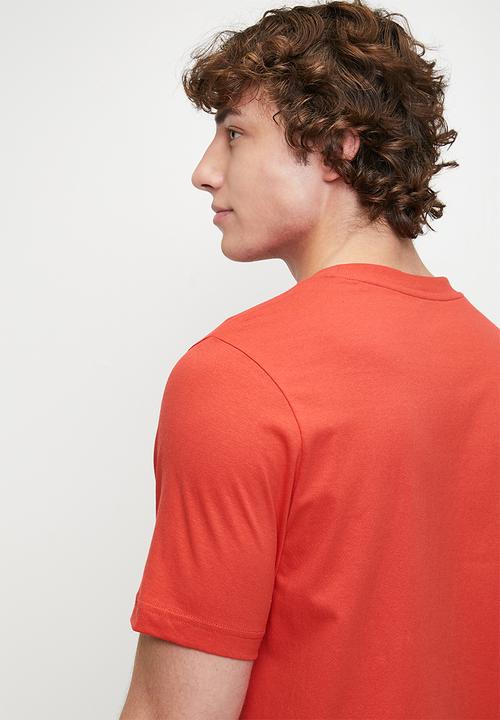 PUMA - ESS Small No. 1 Logo Tee - For All Time Red