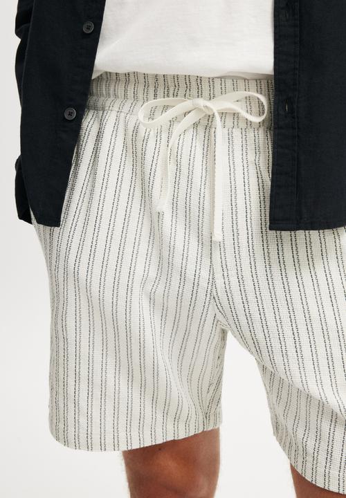 Cotton On - Easy Short - Light Blue/Navy Stripes