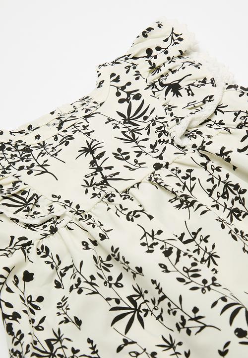Pop Candy - Floral motif 3 piece set - off white/floral