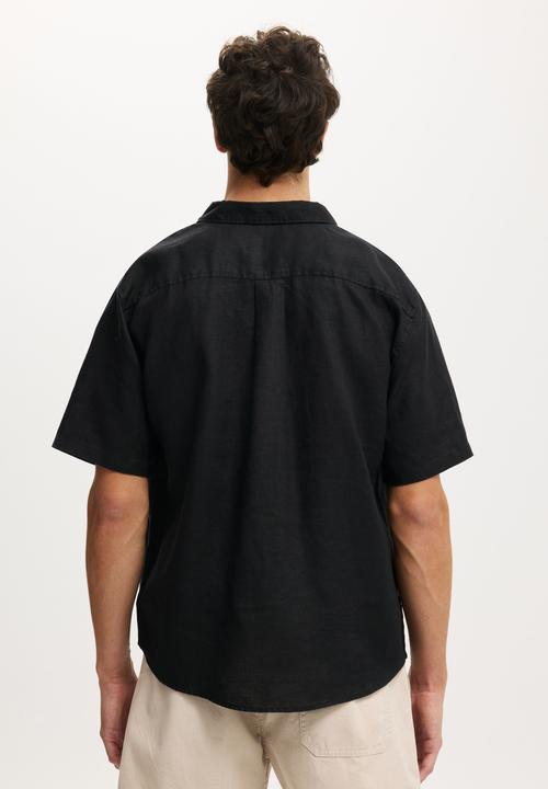Cotton On - Relaxed Linen Short Sleeve Shirt - Black
