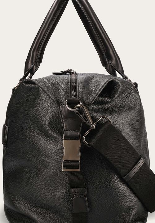 Freedom of Movement - Lee - Pebble Black