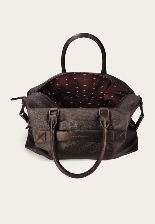 Freedom of Movement - Lee - Pebble Black