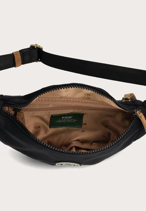 Freedom of Movement - Recycled Moonbag - Black