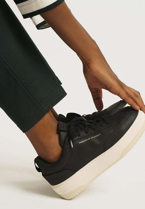 Freedom of Movement - Platform 1.0 - Black