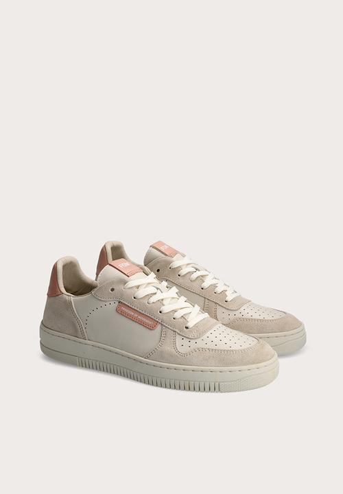 Freedom of Movement - Ladies Tekkie - Off-White/Blush