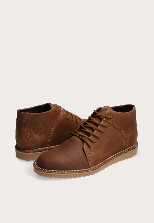 Freedom of Movement - Vellies Standard - Whiskey