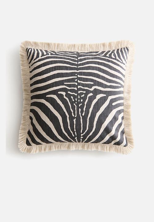 H&M - Fringed linen-blend cushion cover - light beige/zebra print
