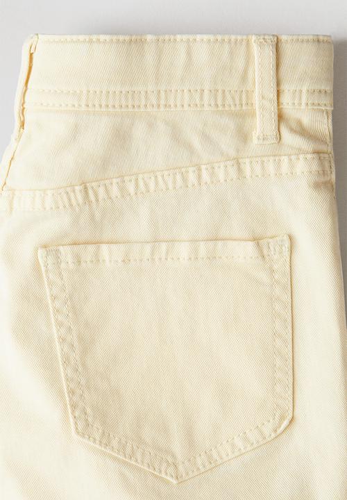 H&M - Twill shorts - light yellow