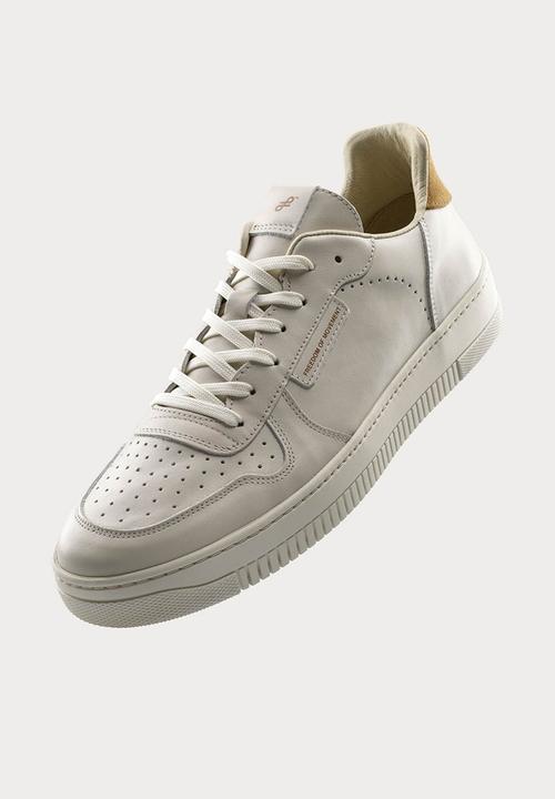 Freedom of Movement - Ladies Tekkie - Off-White/Scotch