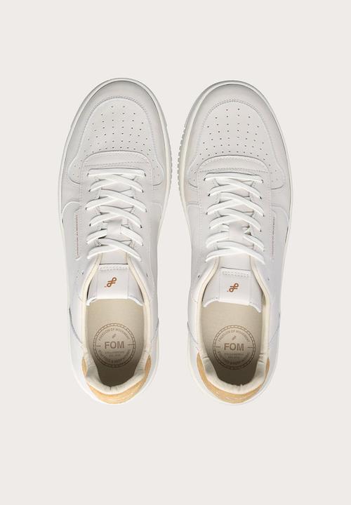 Freedom of Movement - Ladies Tekkie - Off-White/Scotch