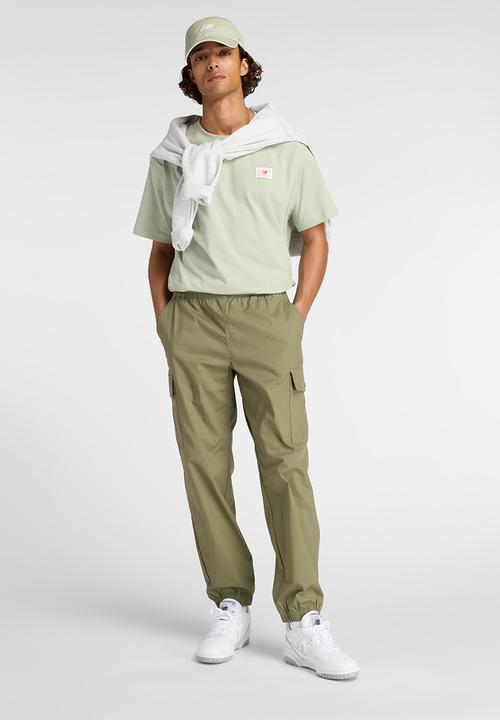 New Balance  - New Balance Woven Label Tee - Green
