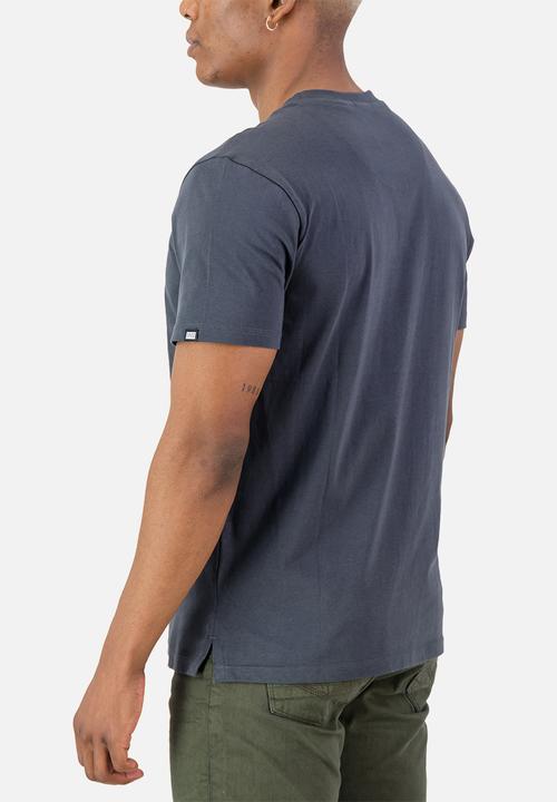 S.P.C.C - Rhett Tee  - Regular Fit Signature Tees Pebble