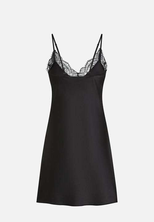 Hunkemoller - Sd satin lace - black