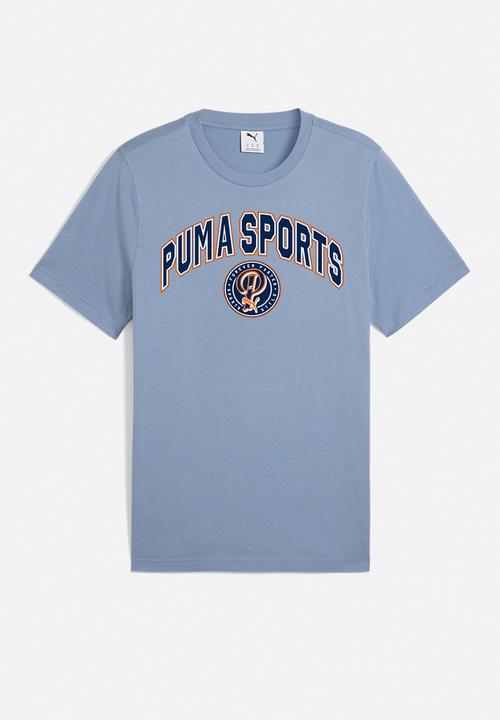 PUMA - Wardrobe ess sports legacy ii graphic tee - Cool Blue