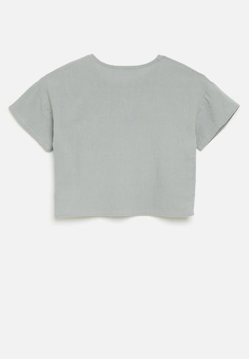 Pop Candy - Henley tee with single button-flap pocket - light grey