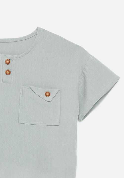 Pop Candy - Henley tee with single button-flap pocket - light grey