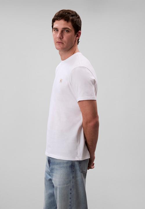 Calvin Klein - Short sleeve Badge 30S Jersey Classic Tee - Bright White