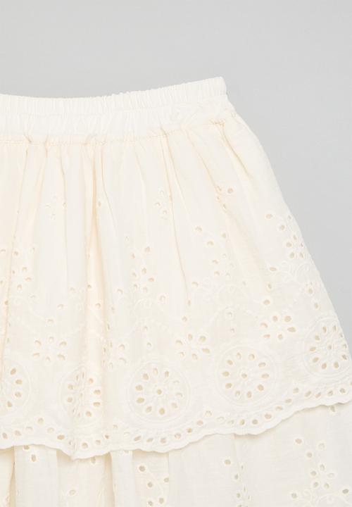 Pop Candy - Tiered anglaise boho skirt - off white