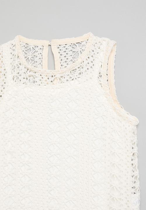 Pop Candy - Crochet vest with cami top - white/beige
