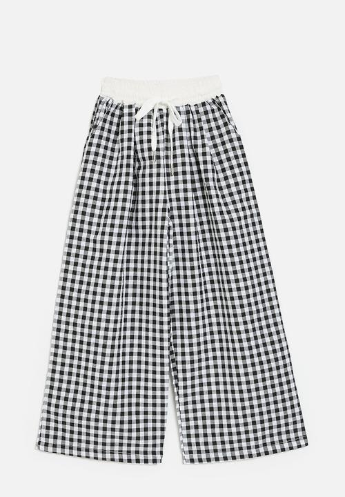 Pop Candy - Wide waistband pants with slanted inset pockets - black gingham