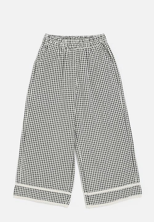Pop Candy - Wide leg pants with lace knit trim - black gingham