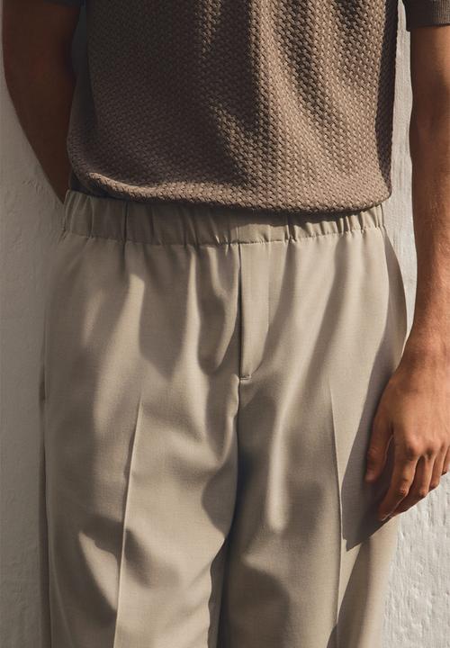 H&M - Relaxed fit trousers - beige