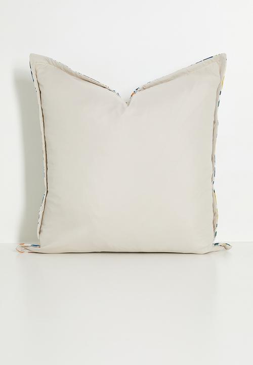 Grey Gardens - Coralbed Cushion Cover - Multi