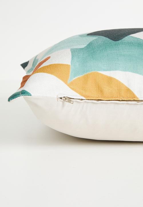 Grey Gardens - Trent Cushion Cover - multi