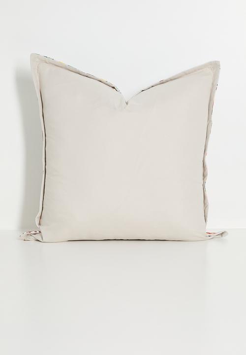 Grey Gardens - Seed Cushion Cover - multi