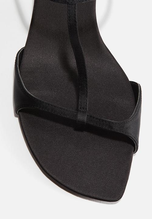 H&M - Heeled sandals - black