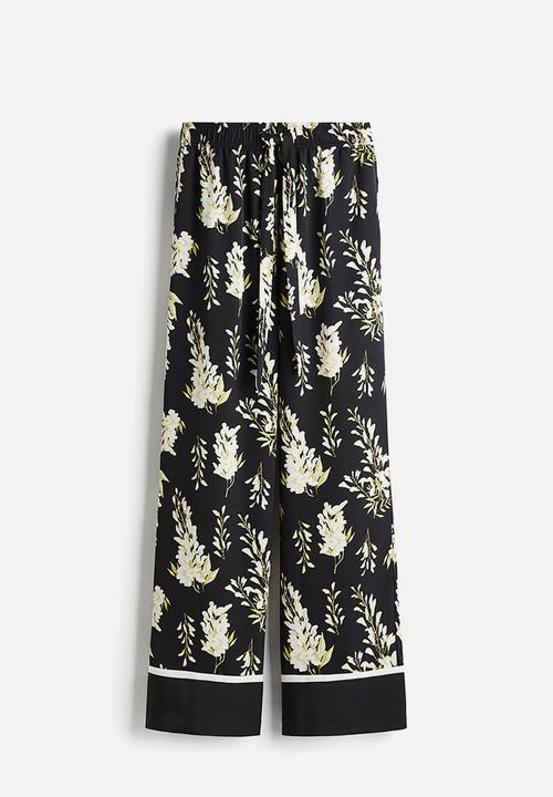 H&M - Drawstring twill trousers - black floral 
