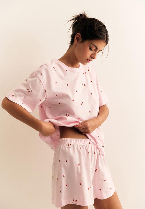 H&M - Printed pyjamas - powder pink strawberries