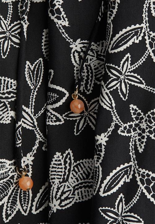 H&M - Tie-belt dress - black/floral 