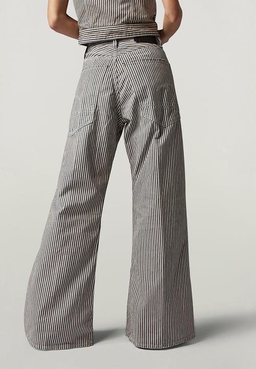 G-STAR - E Patti Loose Jeans Wmn - Sun Faded Shima Stripe Destroyed