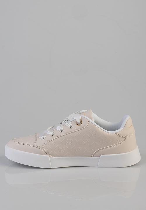 SISSY BOY - Make raised: embossed sneaker with sb hardware plate on side - neutral