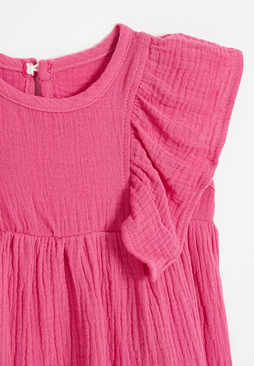 Pop Candy - Frilled sleeve top - pink