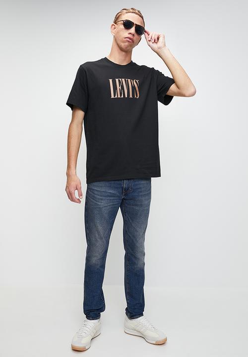 Levi’s® - Ss Relaxed Fit Tee - Ssnl Serif Holiday Jet Black Graphic