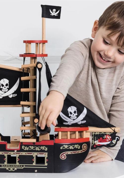 Le Toy Van - Barbarossa Wooden Pirate Ship & Characters - brown