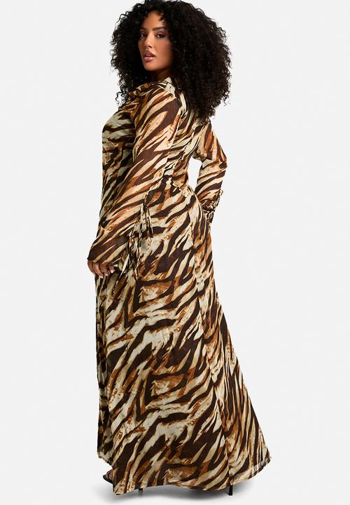 boohoo - Plus Animal Print Maxi Dress - Brown