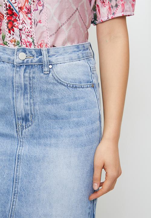 Stella Morgan - Maxi denim skirt with front slit detail - light wash