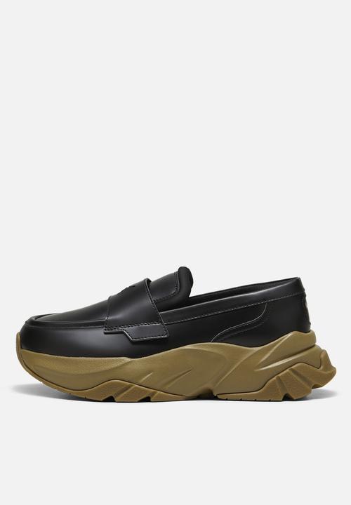 PUMA - Loafyr Wns PUMA Black - Gum