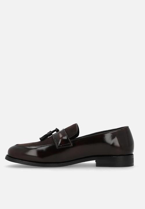 PC -  Tassel Slip on - Brown