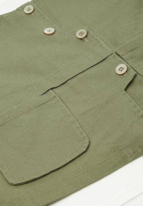Pop Candy - Stylised button closure vest with square patch tee - green/white