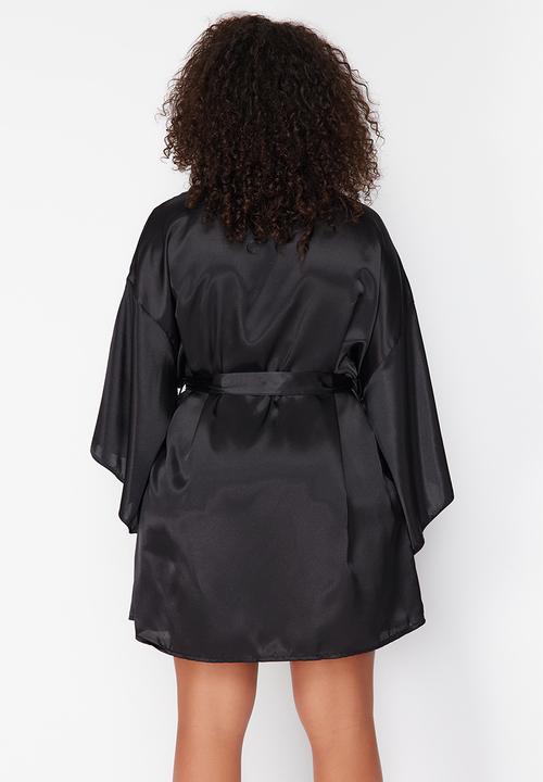 Trendyol - Plus size wide sleeve satin dressing gown - black