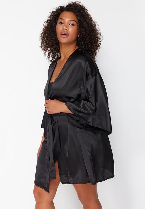 Trendyol - Plus size wide sleeve satin dressing gown - black