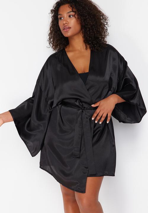 Trendyol - Plus size wide sleeve satin dressing gown - black