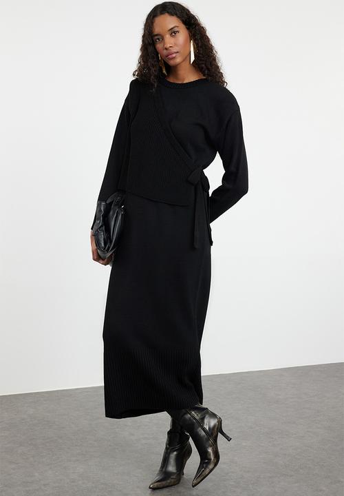 Knitwear Cardigan and Dress Set - Black